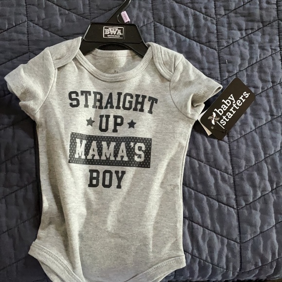 Baby onesie 9 months - Picture 3 of 4